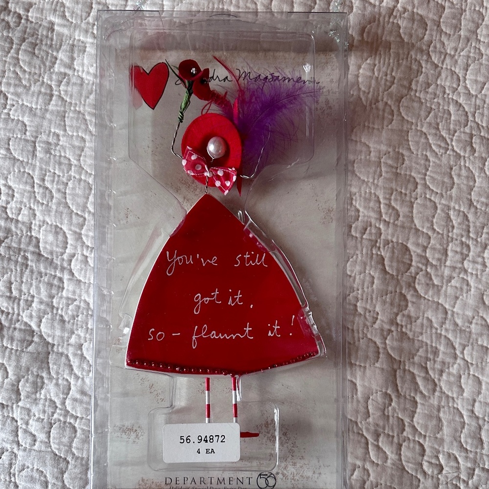 Sandra Magsamen “You’ve still got it, so flaunt it” Red Dress Heart Plaque NWT